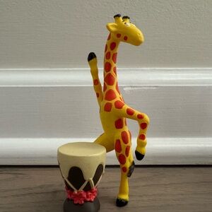 Giraffes Can't Dance Tonie